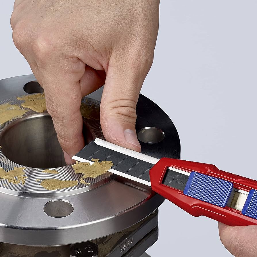 Knipex Tools - 6 1/2" CutiX Universal Snap Knife - #90 10 165 BKA