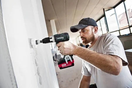 Metabo - 1/2" Cordless Lithium-Ion Brushless 2x 2.0Ah Brushless Drill Kit - Model: BS 18 LT BL (602325520)