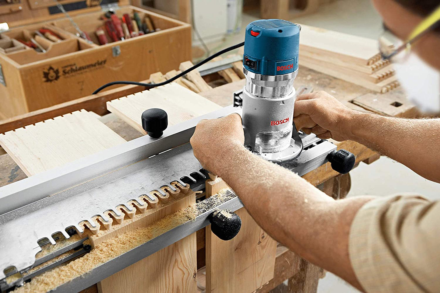 Bosch - 2.25 HP Combination Plunge- and Fixed-Base Router - Model: 1617EVSPK