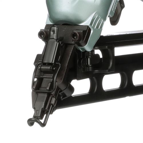 Metabo HPT - 2-1/2 Inch 15 Gauge Angled Finish Nailer with Air Duster - Model: NT65MA4
