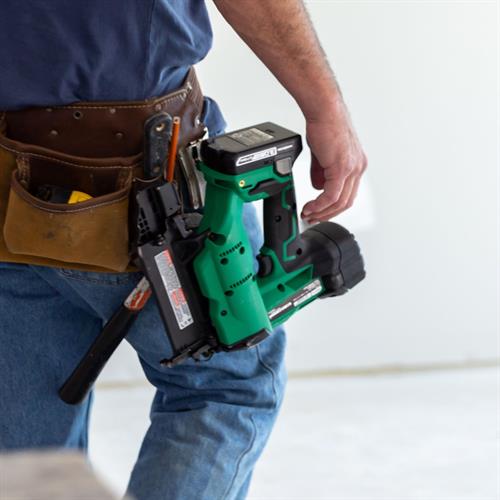 Metabo HPT - 18V Compact Cordless 18 Gauge Brad Nailer with FREE EXTRA BATTERY - Model: NT1850DF