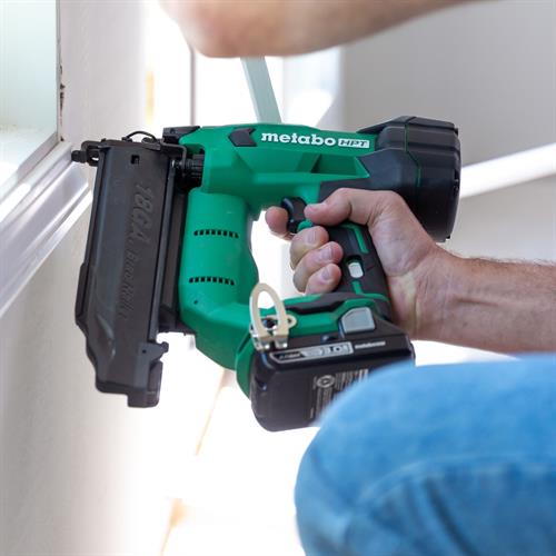 Metabo HPT - 18V Compact Cordless 18 Gauge Brad Nailer with FREE EXTRA BATTERY - Model: NT1850DF