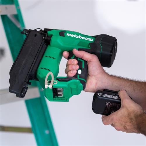 Metabo HPT - 18V Compact Cordless 18 Gauge Brad Nailer with FREE EXTRA BATTERY - Model: NT1850DF